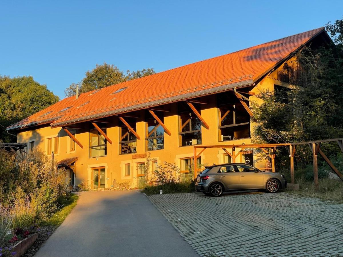 La Ferme Des Aretes Bed & Breakfast La Chaux De Fonds Luaran gambar